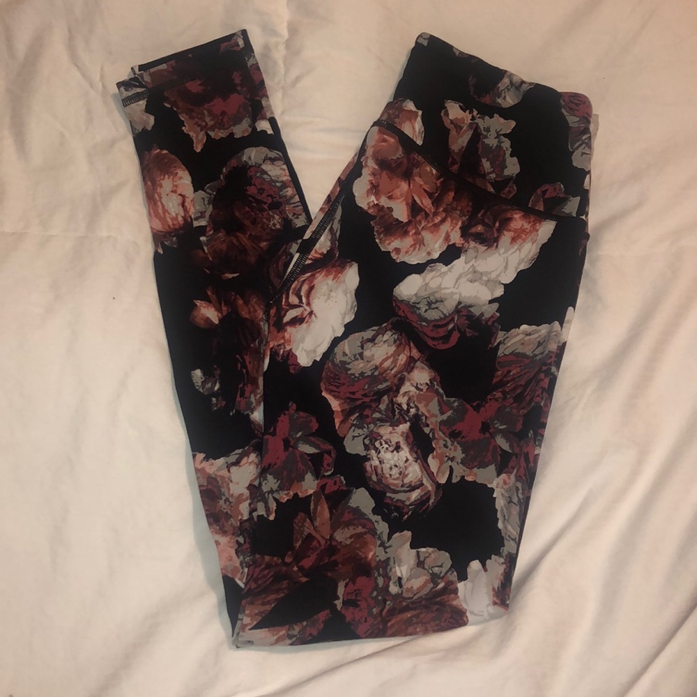 Victoria’s Secret Workout Leggings